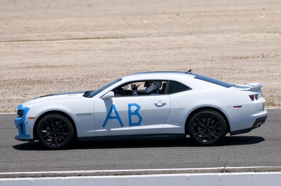  Chevrolet Camaro ZL1 2012 года  (фото 45 из 202)